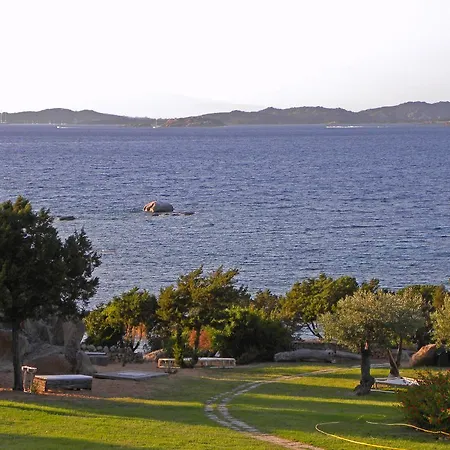 Porto Piccolo Aparthotel 4*