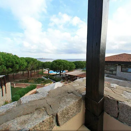 Porto Piccolo 4* באיה סרדיניה